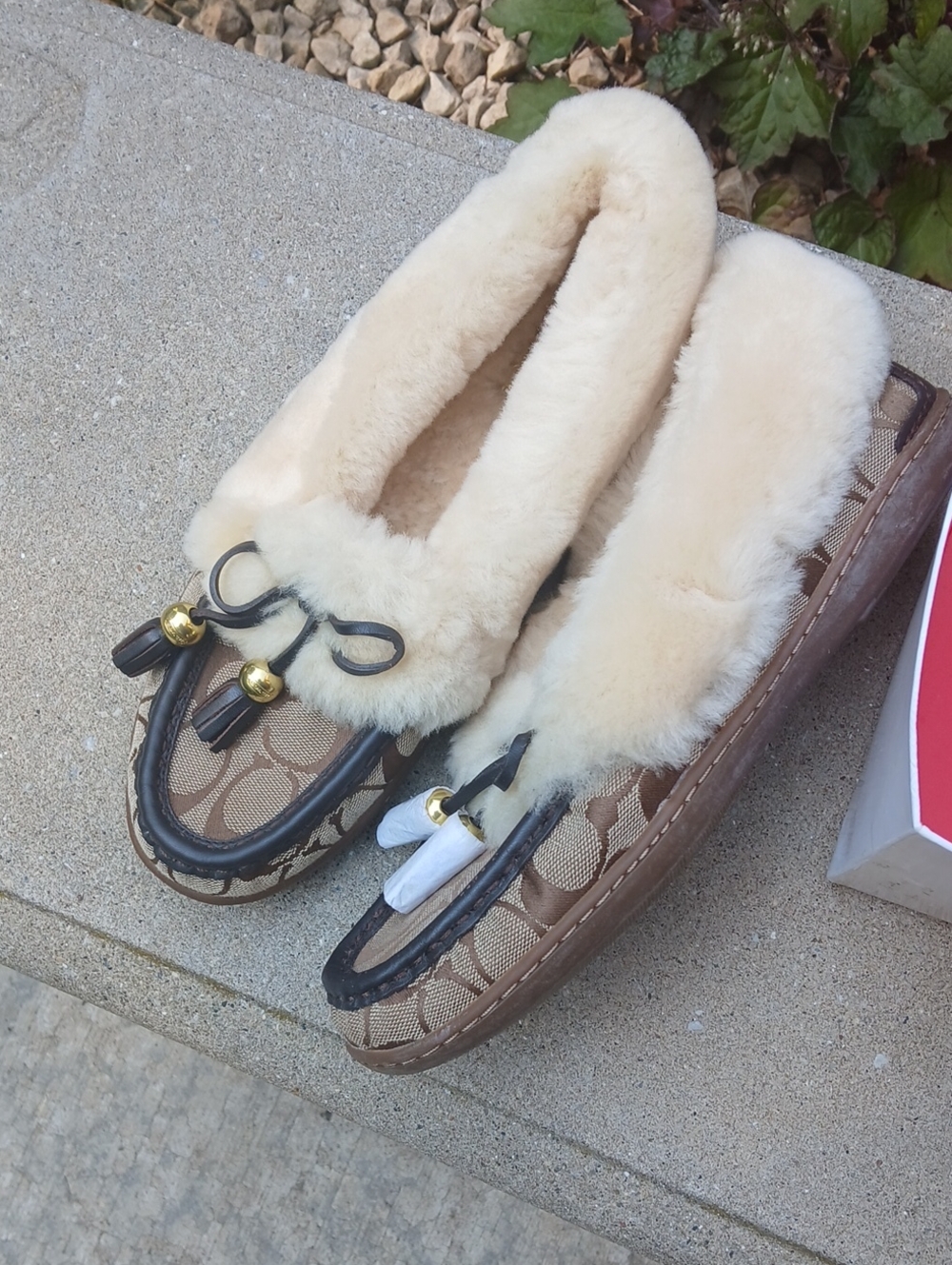 Coach Fiona Signature Shearling Moccasin Slippers Sz 7.5 M - Picture 8 of 12